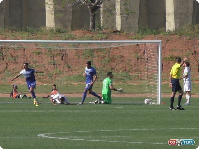 וכובש (שקד מורג)